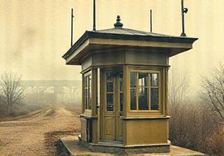 Historische Mautstelle mit moderner Überblendung